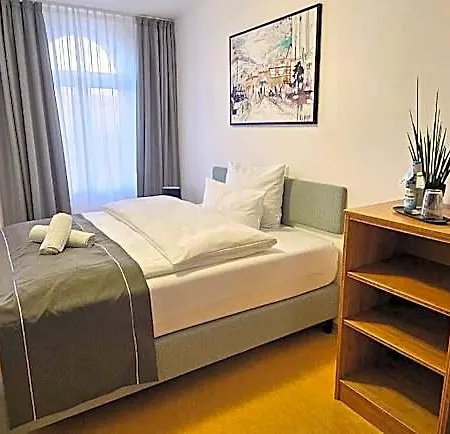 מלון Ecoinn