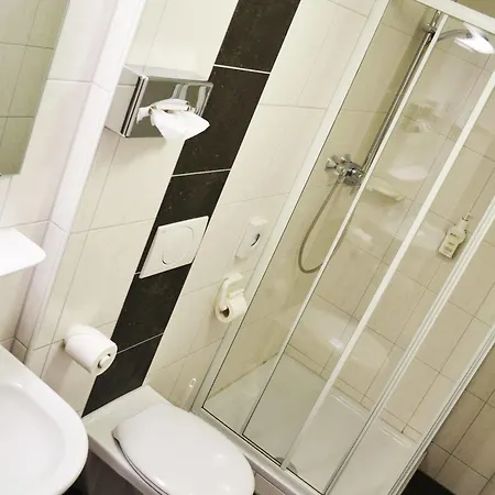 Hotel Ecoinn 3*